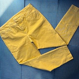 Old Navy cropped pants